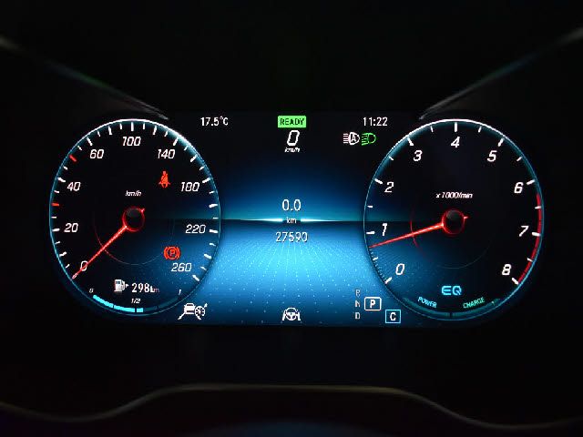 MERCEDES BENZ C CLAS 2018 Image 31