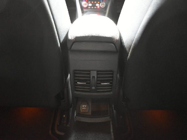 MERCEDES BENZ A CLAS 2015 Image 31