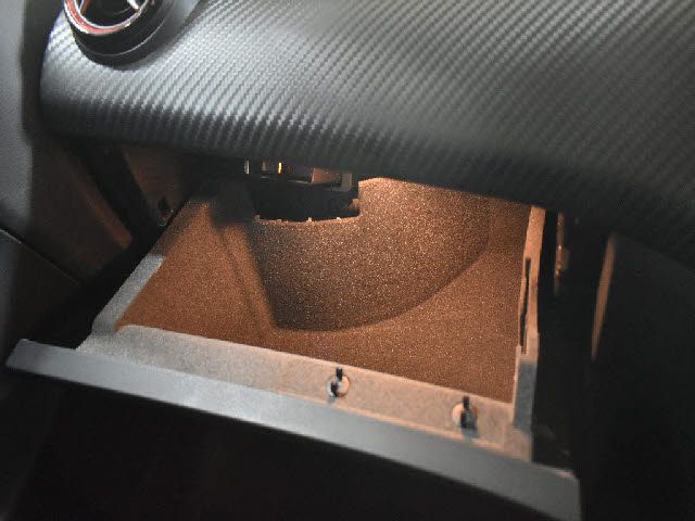 MERCEDES BENZ A CLAS 2015 Image 31