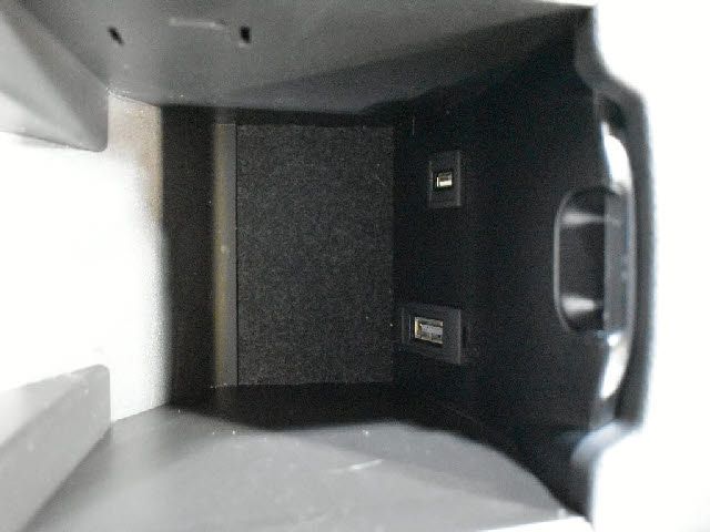 MERCEDES BENZ A CLAS 2015 Image 31