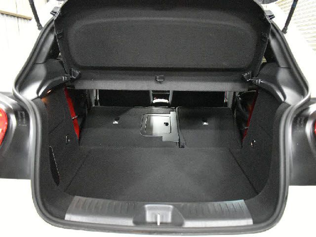 MERCEDES BENZ A CLAS 2015 Image 31