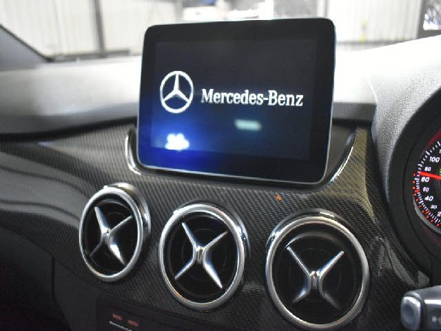 MERCEDES BENZ B CLAS 2017 Image 31