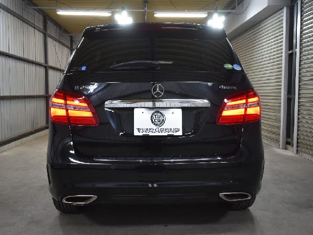 MERCEDES BENZ B CLAS 2017 Image 31