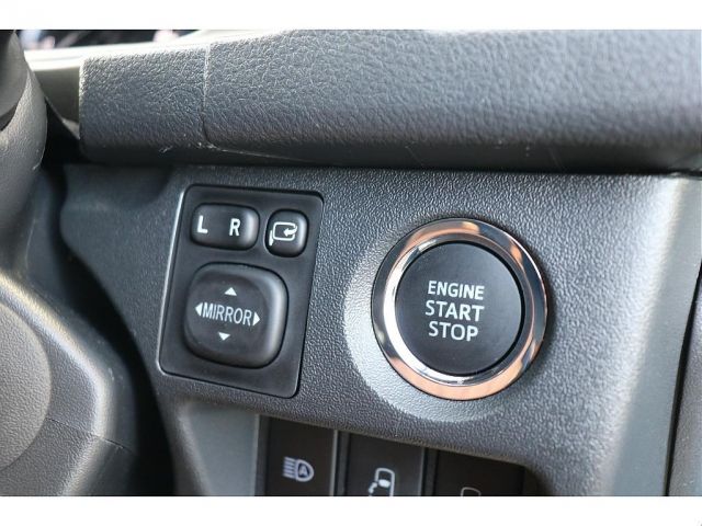 TOYOTA HIACE VAN 4WD 2026 Image 31