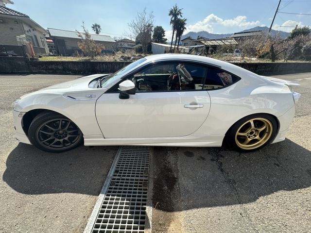 TOYOTA 86 2012 Image 31