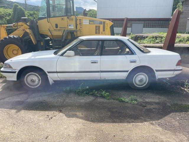 TOYOTA MARK2 SEDAN 1990 Image 31