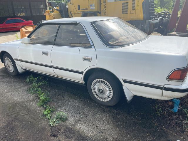 TOYOTA MARK2 SEDAN 1990 Image 31