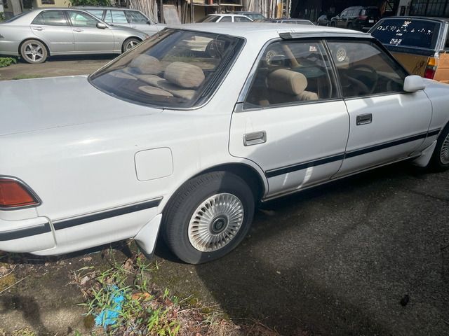 TOYOTA MARK2 SEDAN 1990 Image 31