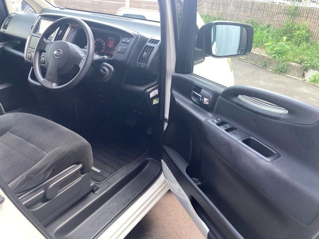 NISSAN SERENA  WG 2010 Image 31