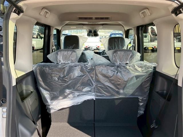 NISSAN ROOX 2026 Image 31