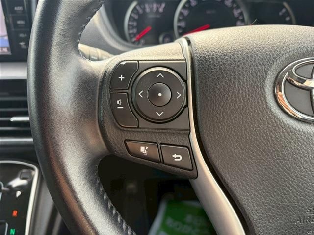 TOYOTA VOXY 2015 Image 31