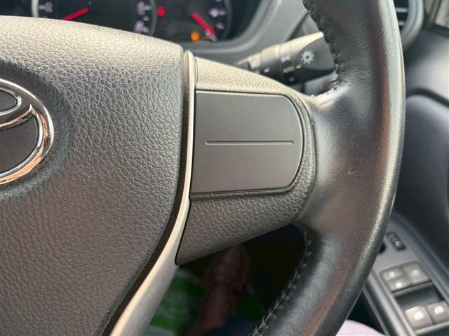 TOYOTA VOXY 2015 Image 31