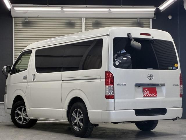 TOYOTA HIACE VAN 4WD 2015 Image 31