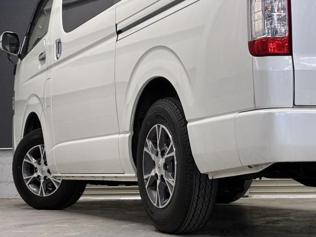 TOYOTA HIACE VAN 4WD 2015 Image 31