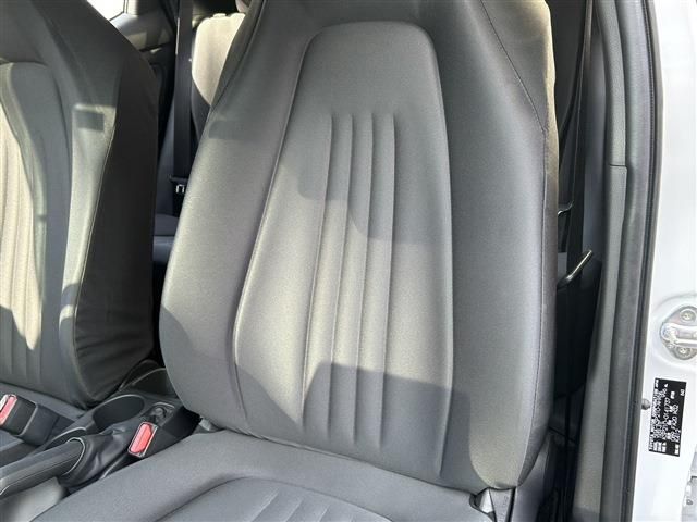 TOYOTA YARIS 2025 Image 31