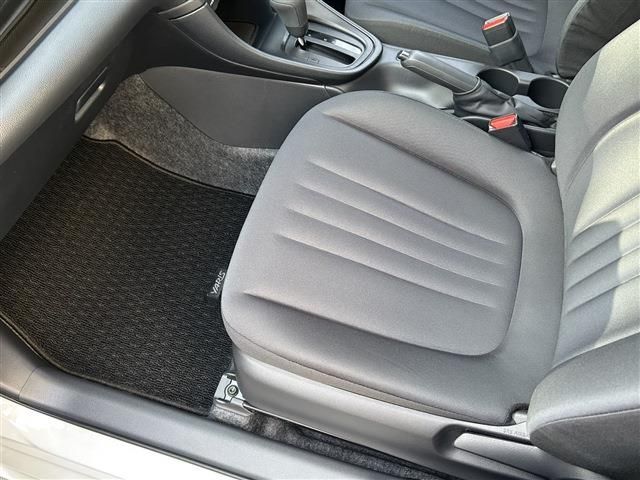 TOYOTA YARIS 2025 Image 31