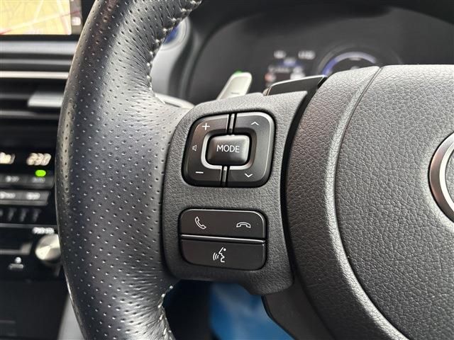 TOYOTA LEXUS IS300H 2021 Image 31