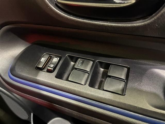 TOYOTA AQUA 2015 Image 31