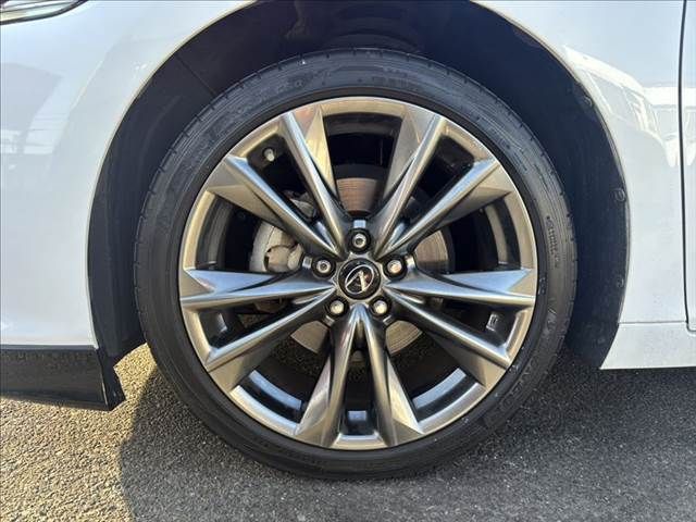 TOYOTA LEXUS ES300H 2019 Image 31