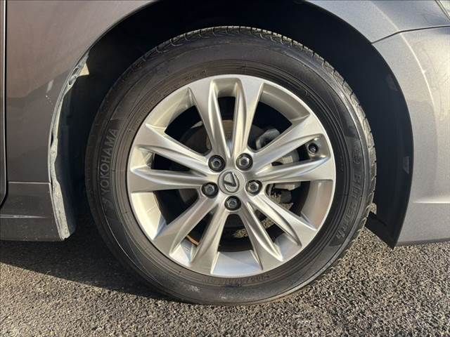 TOYOTA LEXUS CT200H 2014 Image 31