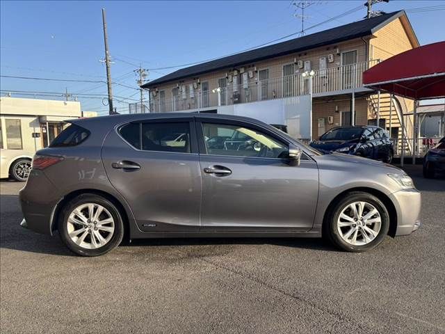 TOYOTA LEXUS CT200H 2014 Image 31