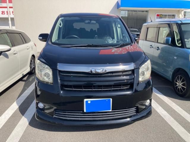 TOYOTA NOAH 2007 Image 31