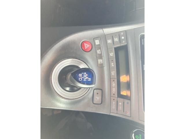 TOYOTA PRIUS 2013 Image 31