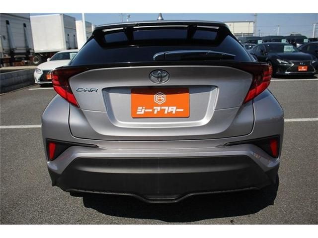 TOYOTA C-HR 2019 Image 31