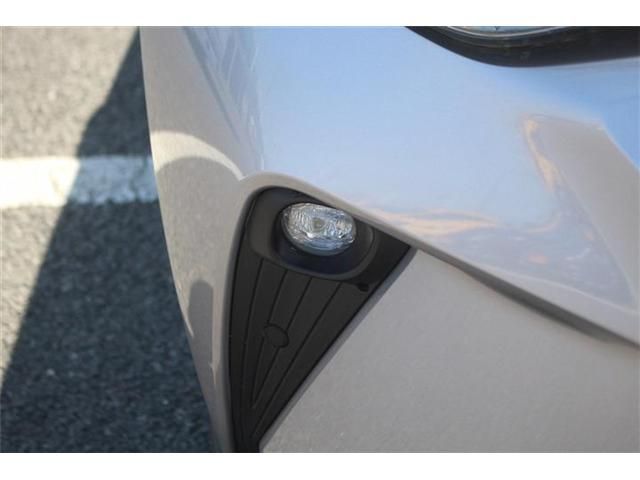 TOYOTA C-HR 2019 Image 31