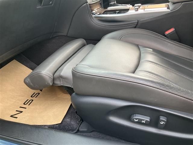 NISSAN FUGA HYBRID 2012 Image 31