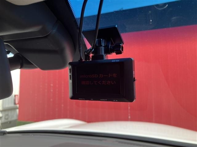 NISSAN FUGA HYBRID 2012 Image 31