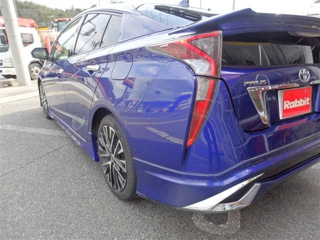 TOYOTA PRIUS 2016 Image 31