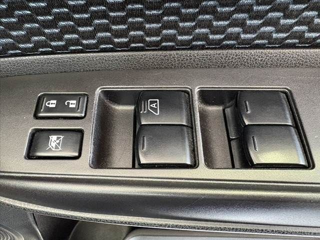 NISSAN NOTE 2013 Image 31