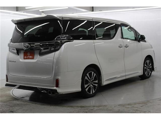 TOYOTA VELLFIRE 2018 Image 31