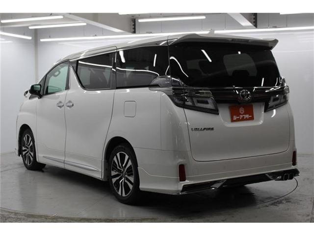 TOYOTA VELLFIRE 2018 Image 31