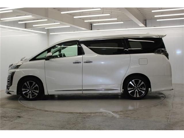 TOYOTA VELLFIRE 2018 Image 31