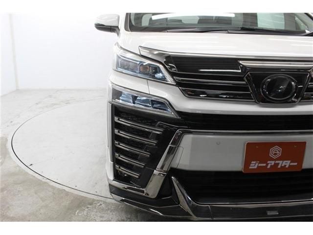 TOYOTA VELLFIRE 2018 Image 31