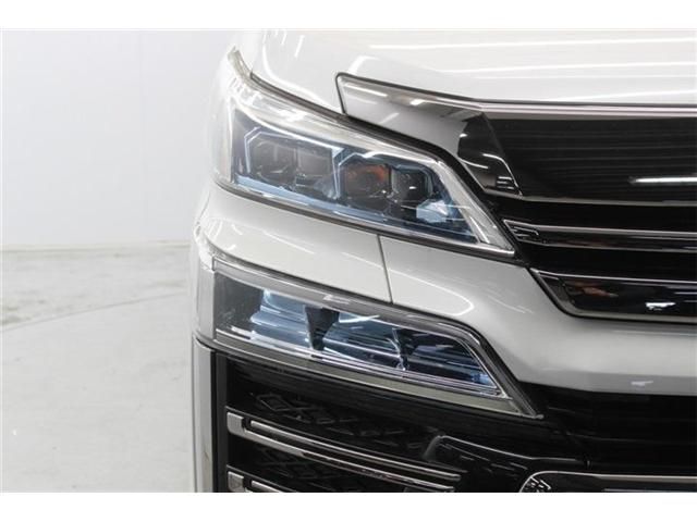 TOYOTA VELLFIRE 2018 Image 31