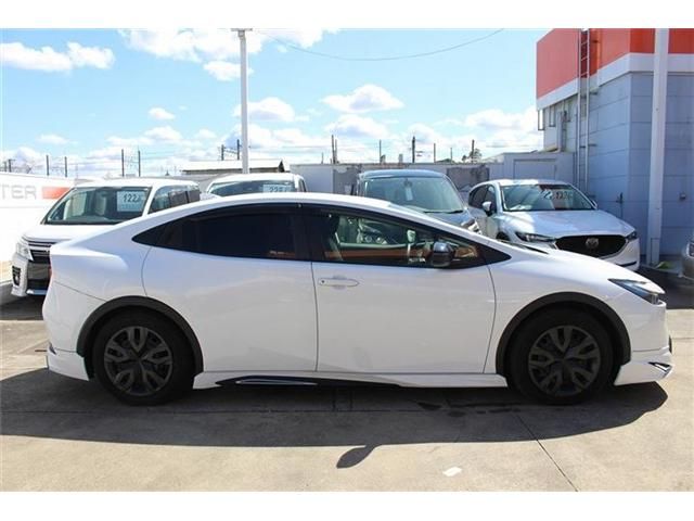 TOYOTA PRIUS 2023 Image 31