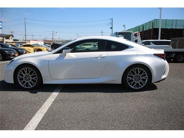TOYOTA LEXUS RC300H 2018 Image 31