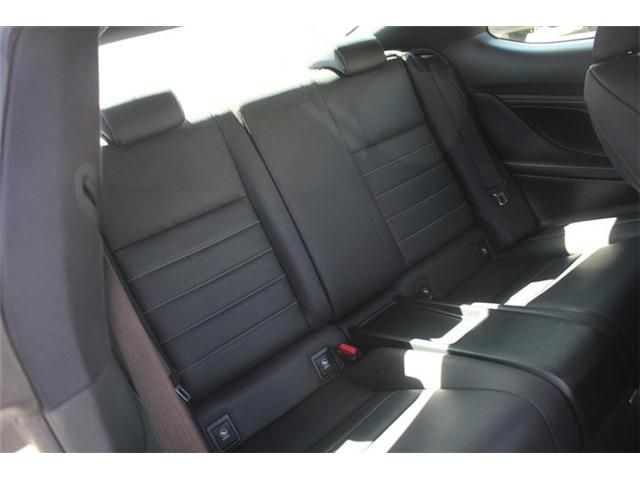 TOYOTA LEXUS RC300H 2018 Image 31