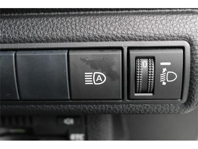 TOYOTA COROLLA SPORT HYBRID 2018 Image 31