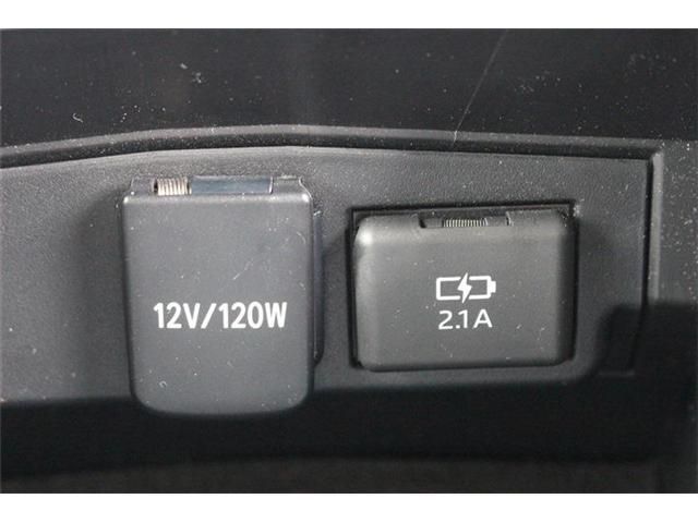 TOYOTA COROLLA SPORT HYBRID 2018 Image 31