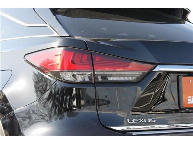 TOYOTA LEXUS RX450H 2WD 2019 Image 31