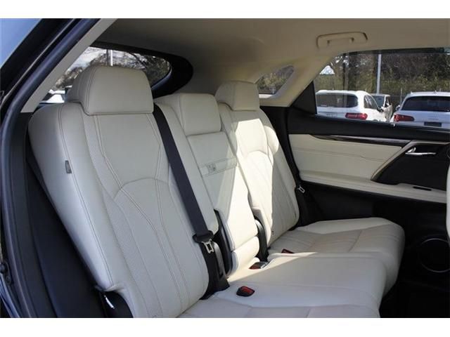 TOYOTA LEXUS RX450H 2WD 2019 Image 31