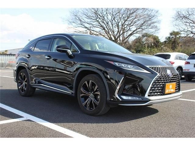 TOYOTA LEXUS RX450H 2WD 2019 Image 31