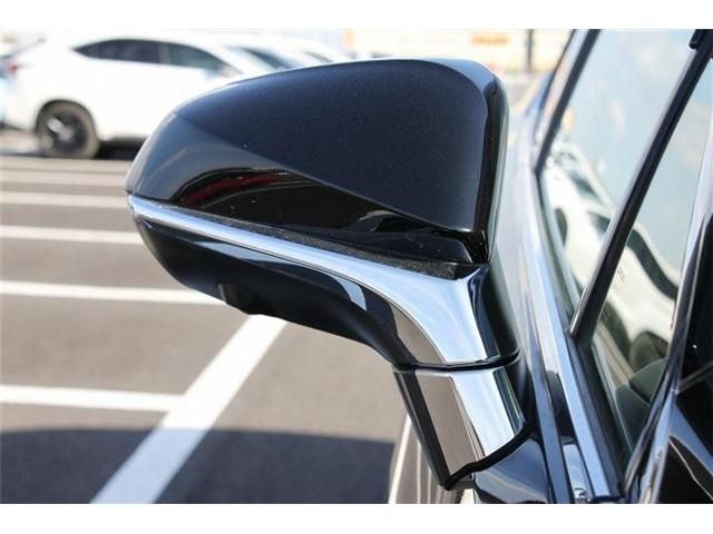 TOYOTA LEXUS RX450H 2WD 2019 Image 31