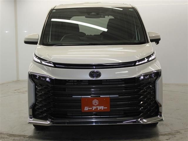 TOYOTA VOXY 2023 Image 31