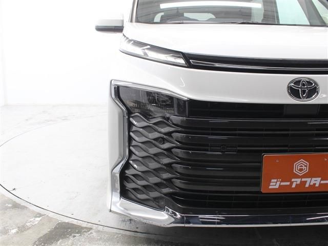 TOYOTA VOXY 2023 Image 31