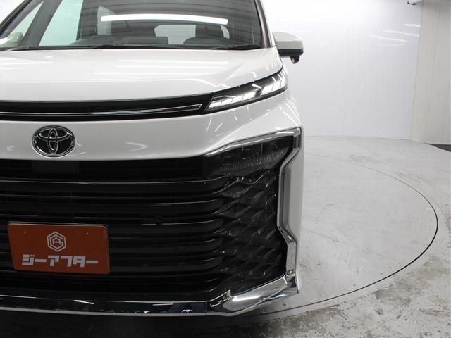 TOYOTA VOXY 2023 Image 31